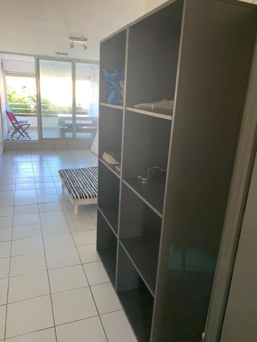 Petit Prix Et Grand Confort A Saint Gilles Les Bains Exteriör bild
